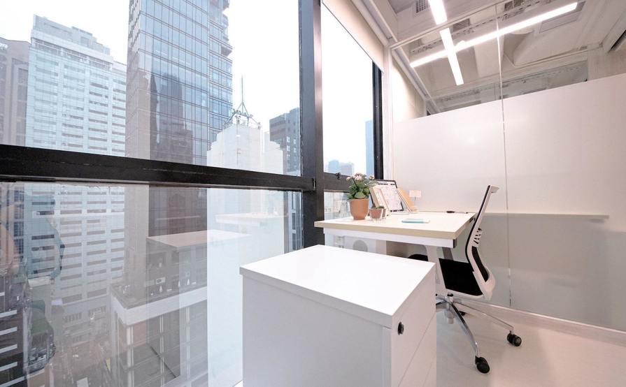 Private Offices (1 pax)