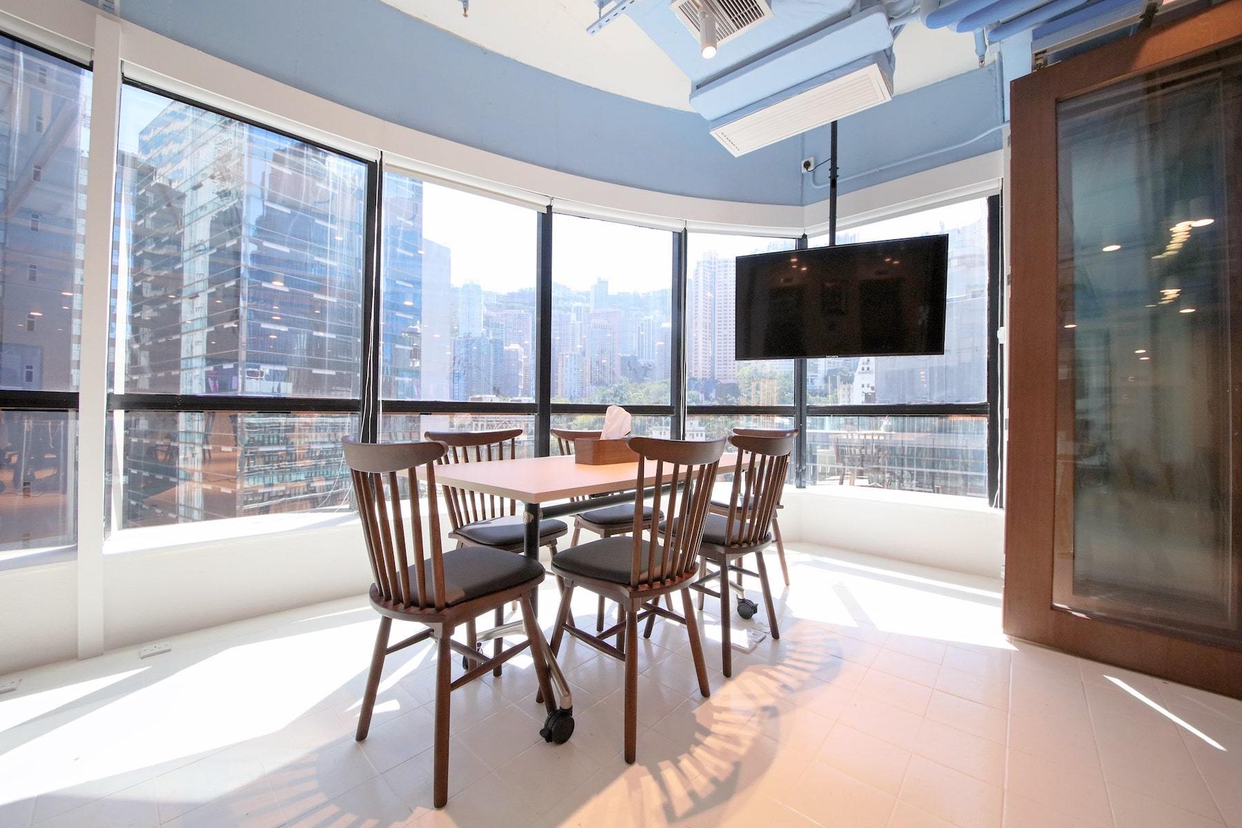 Private Offices (1 pax) Private Offices (1 pax)