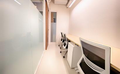 Private Offices (1 pax) Private Offices (1 pax)