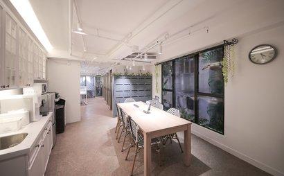Private Offices (1 pax) Private Offices (1 pax)