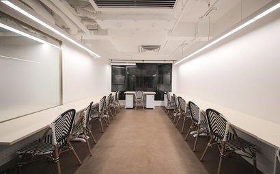 Private Offices (1 pax) Private Offices (1 pax)