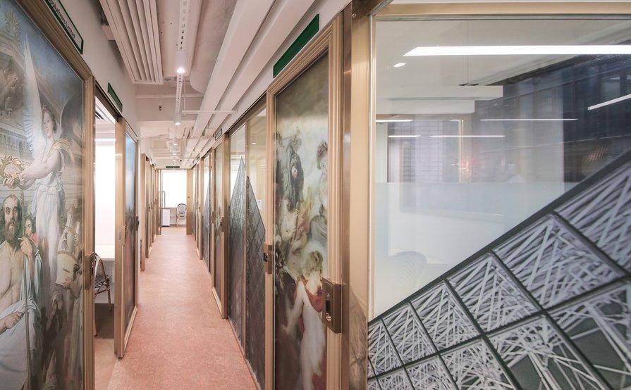 Private Offices (1 pax) Private Offices (1 pax)