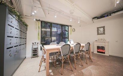 Private Offices (1 pax) Private Offices (1 pax)