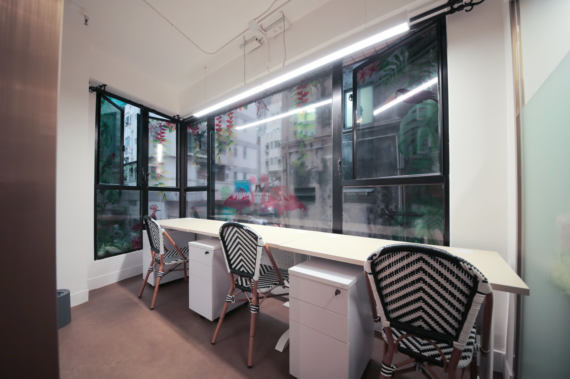 Private Offices (1 pax) Private Offices (1 pax)
