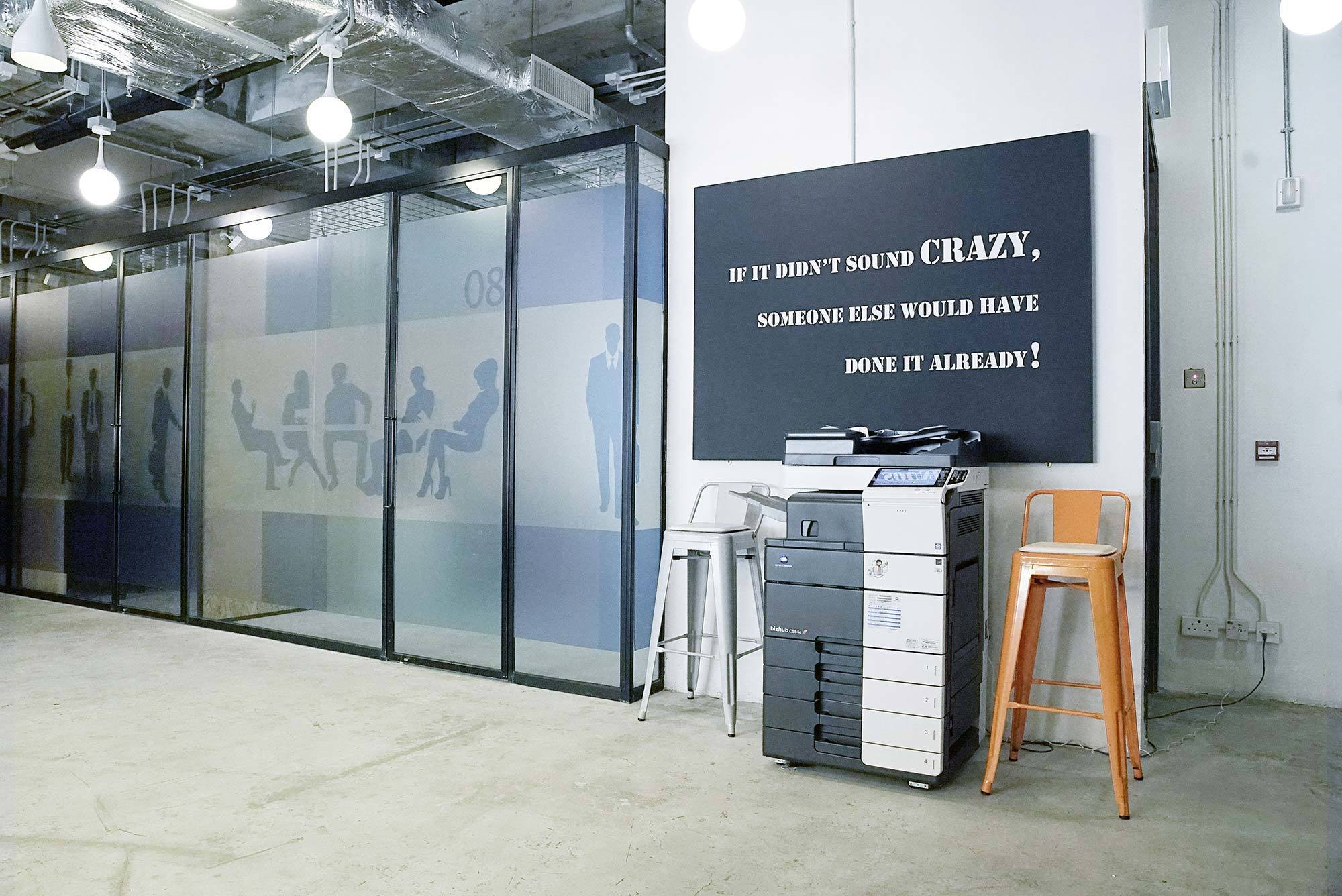 Private Office (1 pax) Private Office (1 pax)