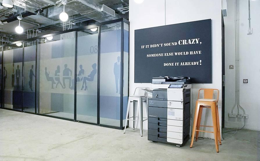 Private Office (1 pax) Private Office (1 pax)
