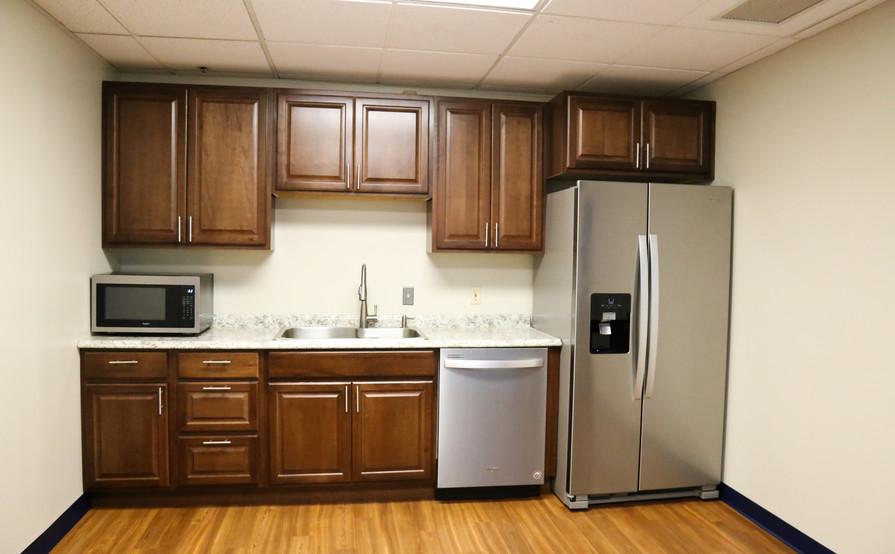 Luxurious and Affordable Private Office Luxurious and Affordable Private Office