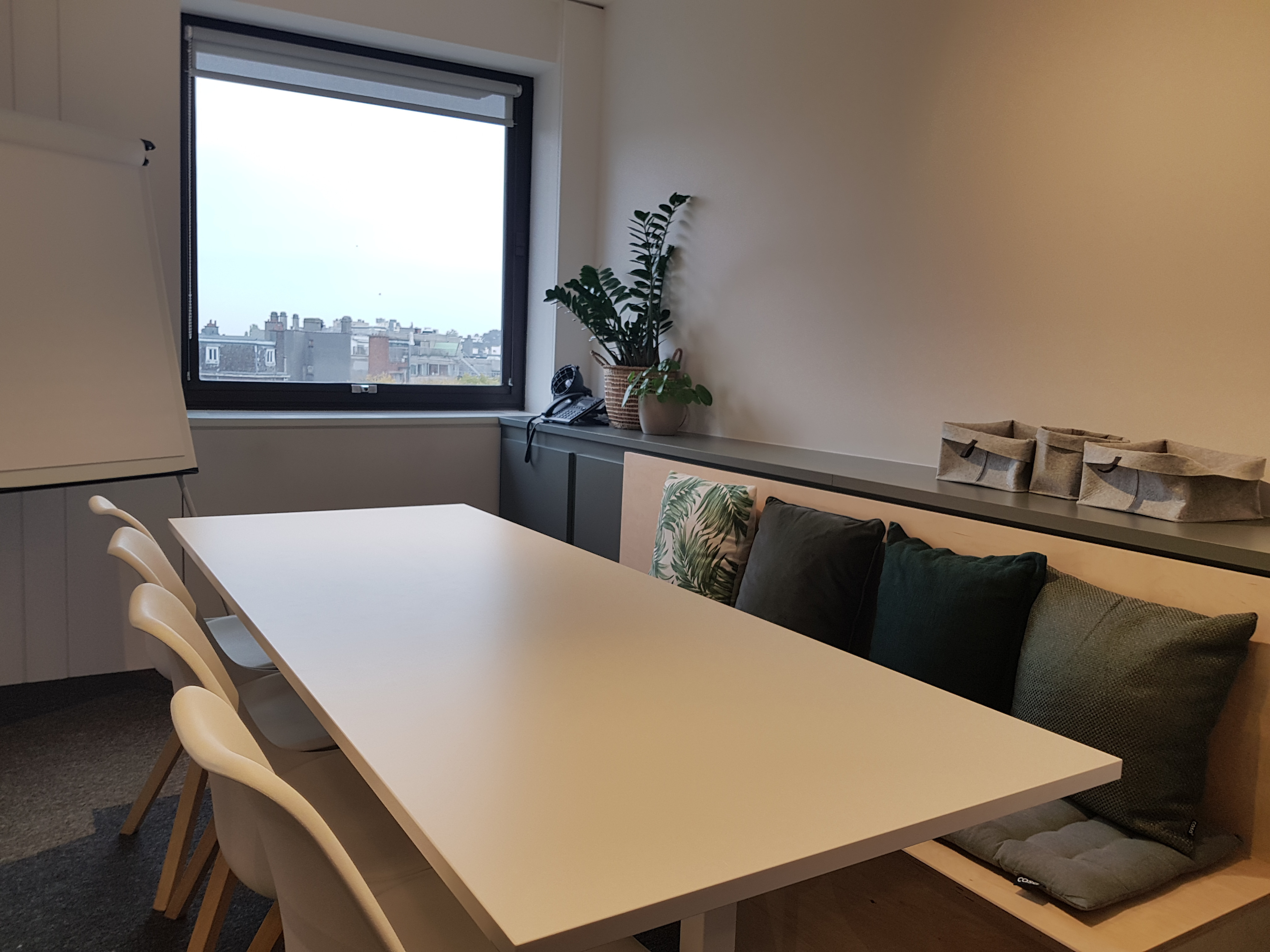 Stokesia & Nikko Blue - Meeting rooms