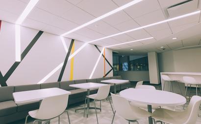 10 Desks private office suite 10 Desks private office suite