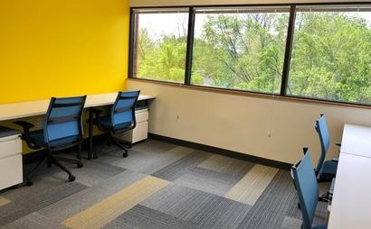 4 Desks Private Office 4 Desks Private Office
