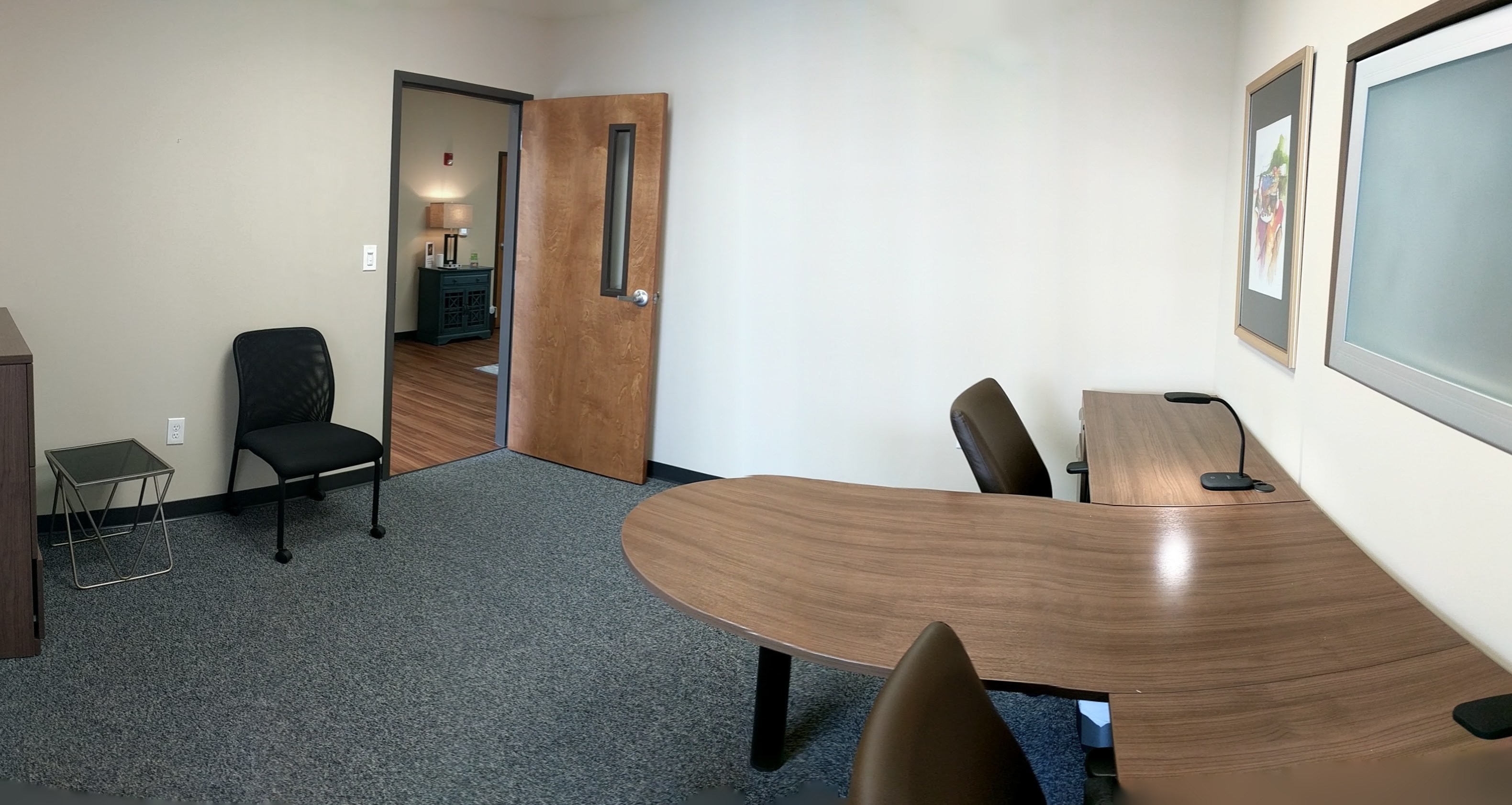 Executive Office Space w/conference room availability