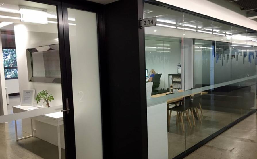 RAWSPACE Dedicated Desks RAWSPACE Dedicated Desks