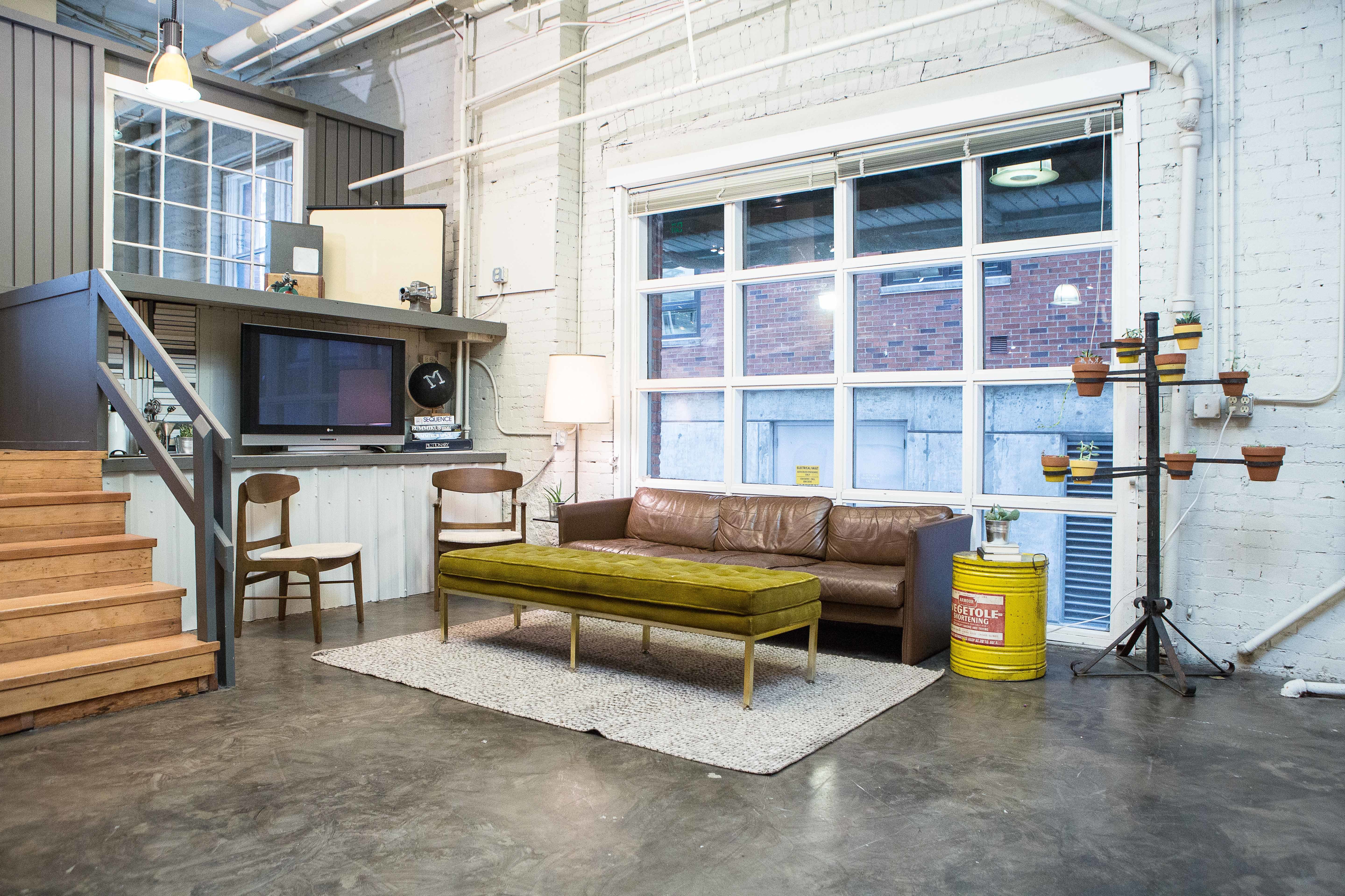 Coworking at Makers Coworking at Makers