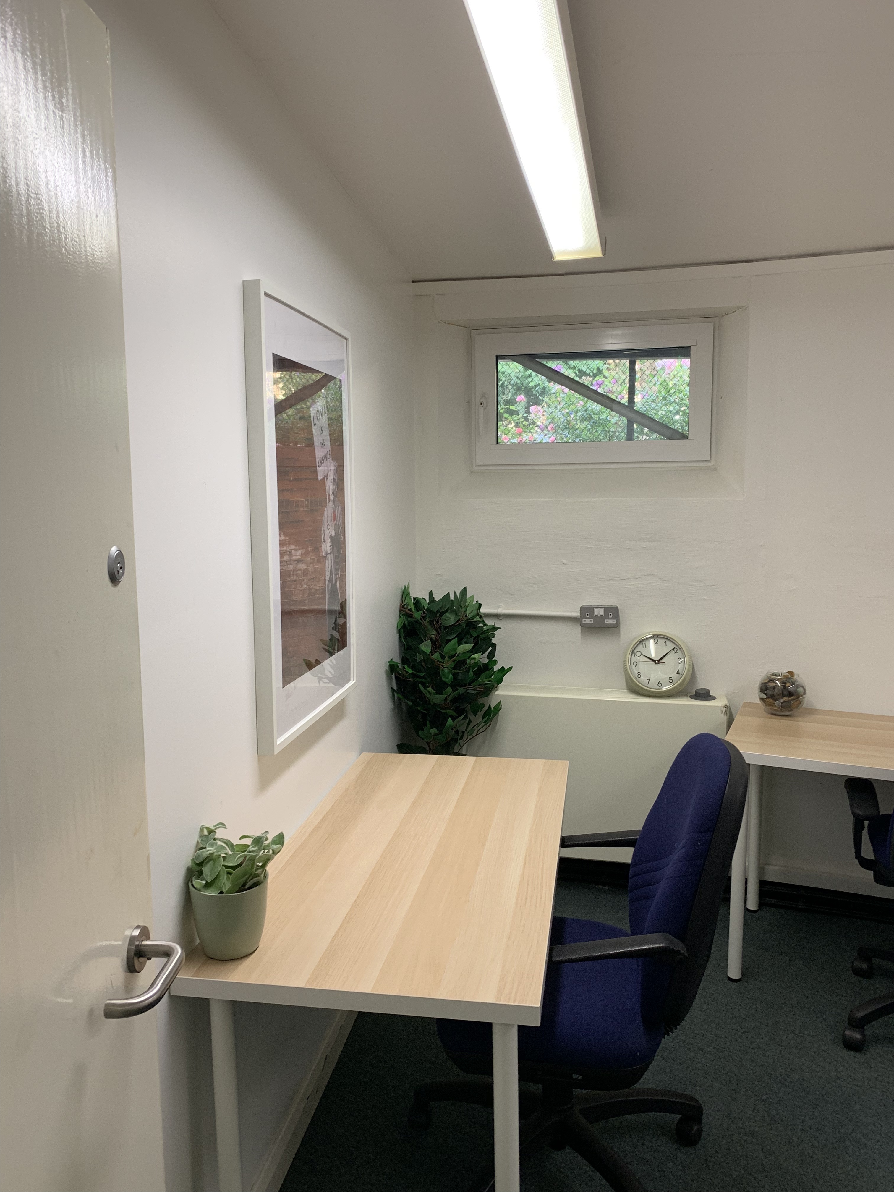 Office 2 - Lovely furnished office space in Hammersmith and Fulham @Avonmore