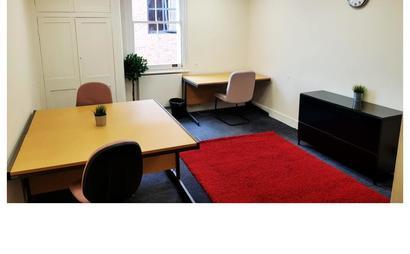 Office 4 - Lovely furnished office space in listed building @Rivertech