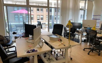 Furnished office for rent / Conference room