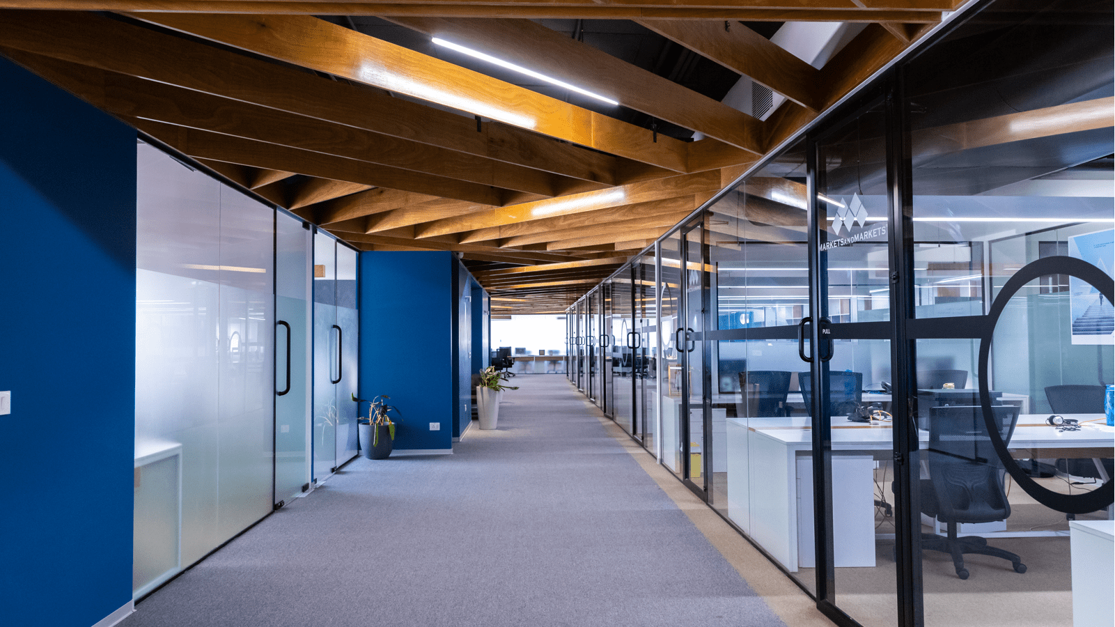 GoodWorks CoWork- Hot & Dedicated Desks