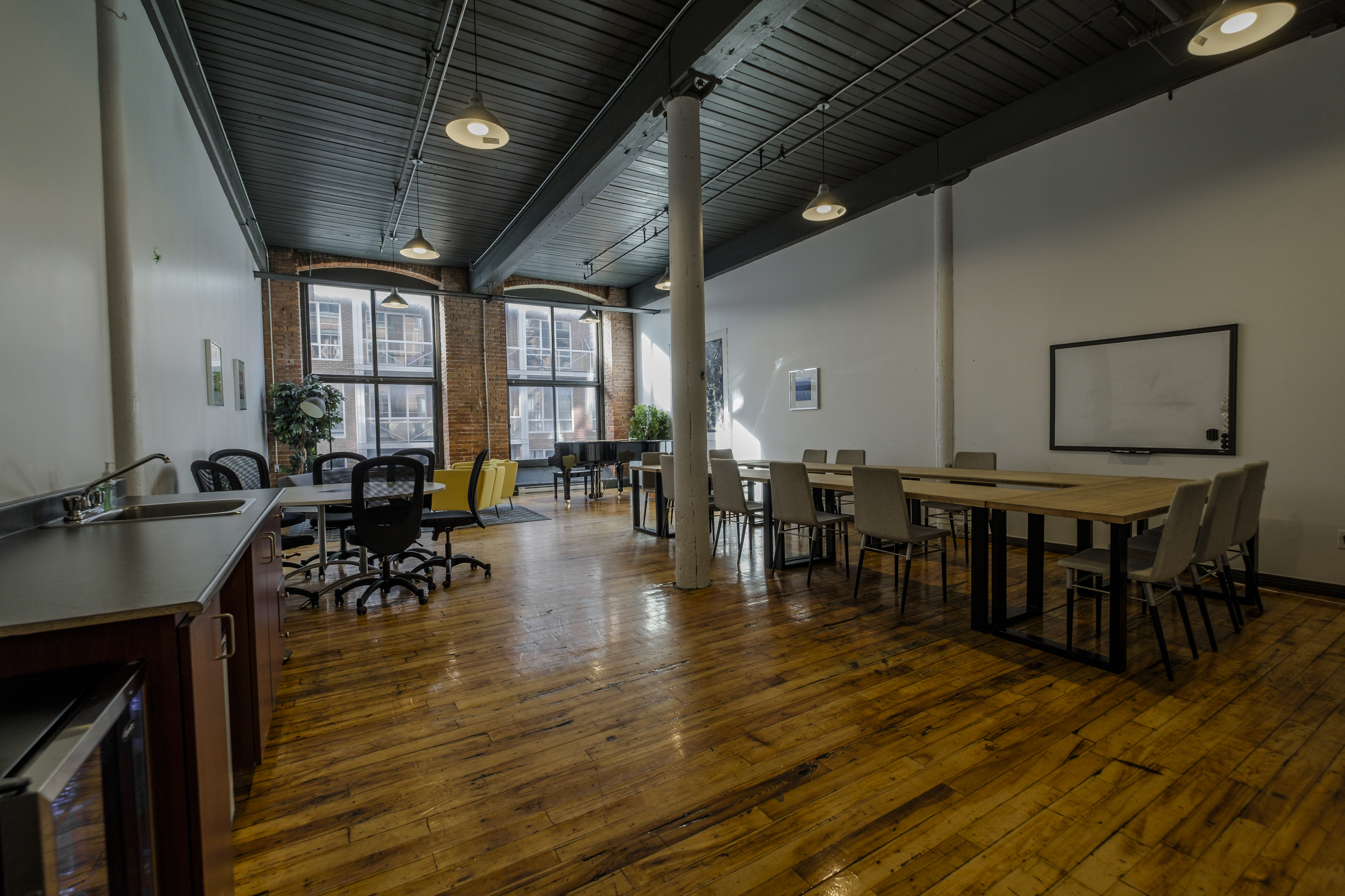 Nuage B Multi-functional Room