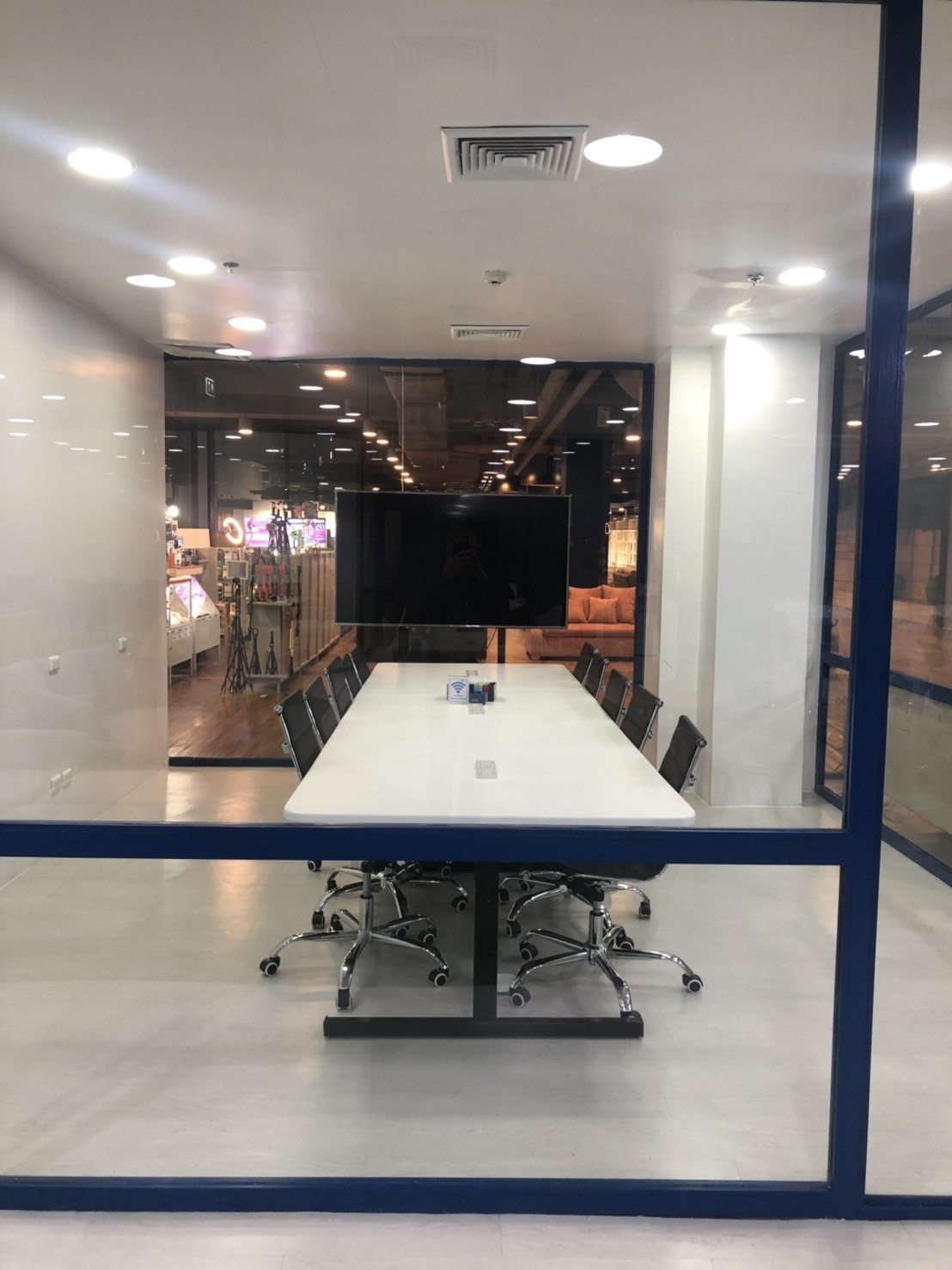 WorkWize Meeting Room - The Street Ratchada