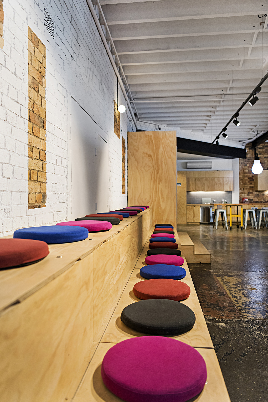 Exchange Workspaces Richmond - 12 Person Boardroom