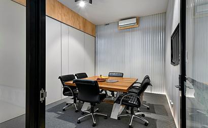 Exchange Workspaces Richmond - 6 Person Meeting Room Exchange Workspaces Richmond - 6 Person Meeting Room