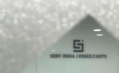 ONE CABIN AND ONE 3 SEATER BAY - CAN SEAT 6 ONE CABIN AND ONE 3 SEATER BAY - CAN SEAT 6