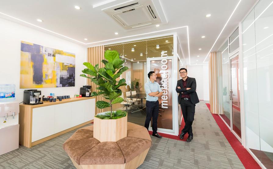 Azumi Seviced Office Azumi Seviced Office