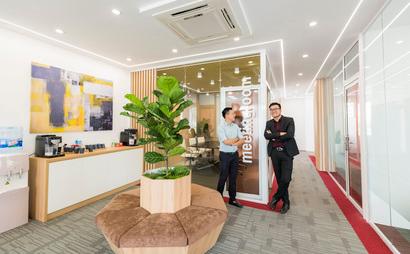 Azumi Seviced Office Azumi Seviced Office