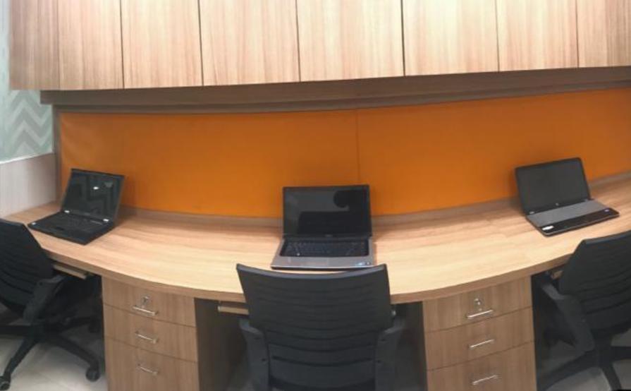 PERSONAL DESK