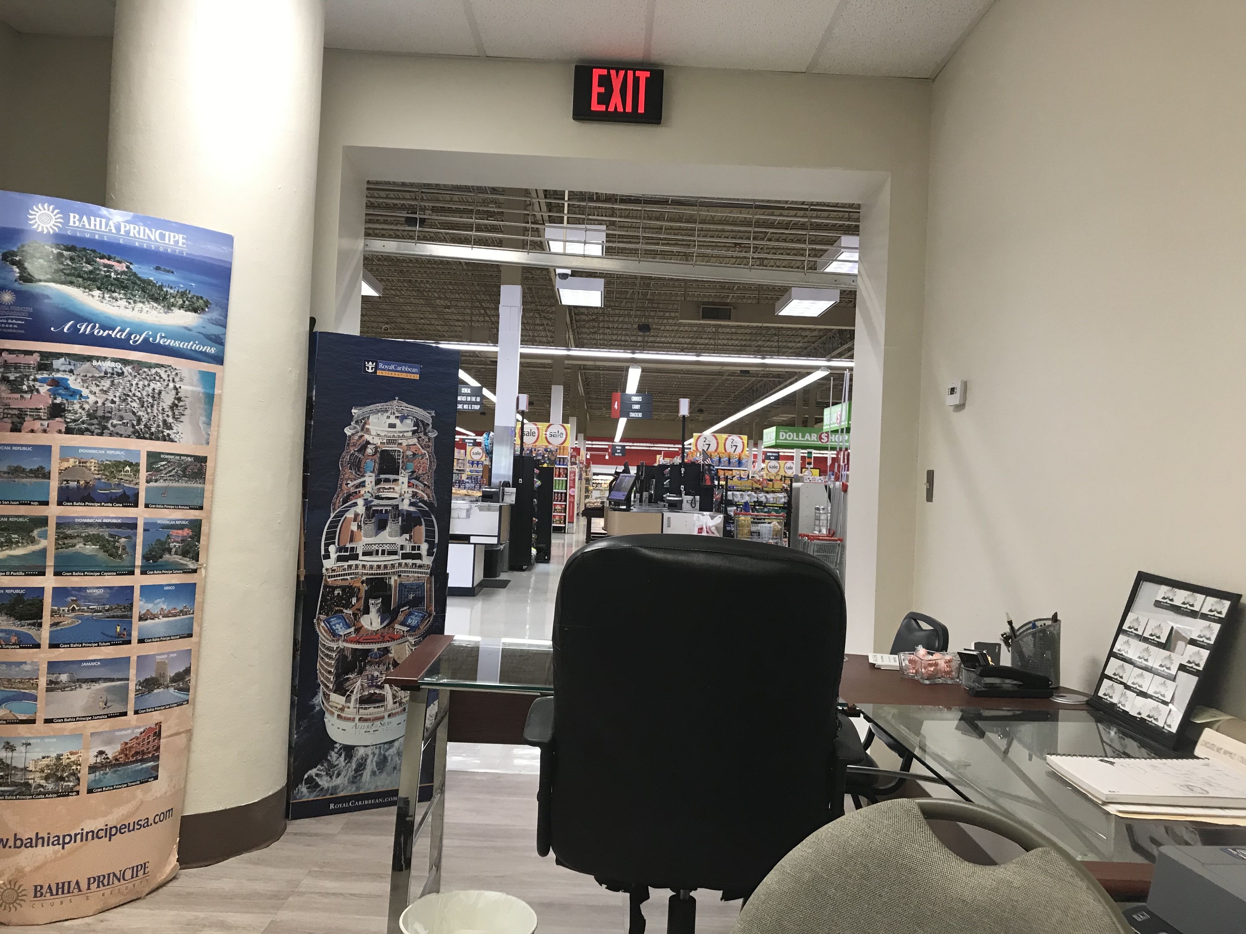 Office space to share