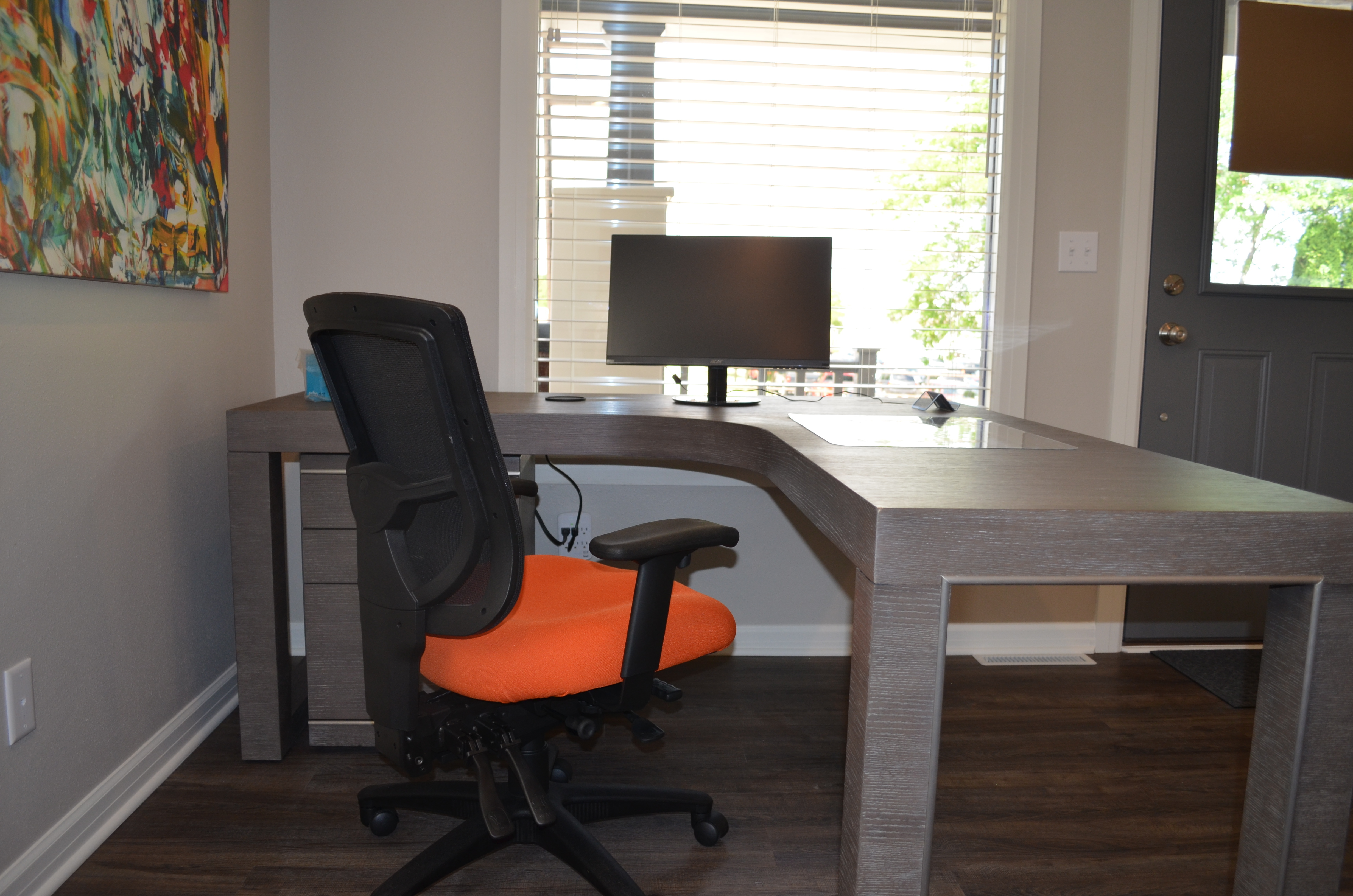 Shared Desk on 1st Floor - Oconomowoc, WI 53066