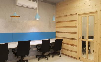 Krastay Coworking space in Delhi- Flexi Desks Krastay Coworking space in Delhi- Flexi Desks