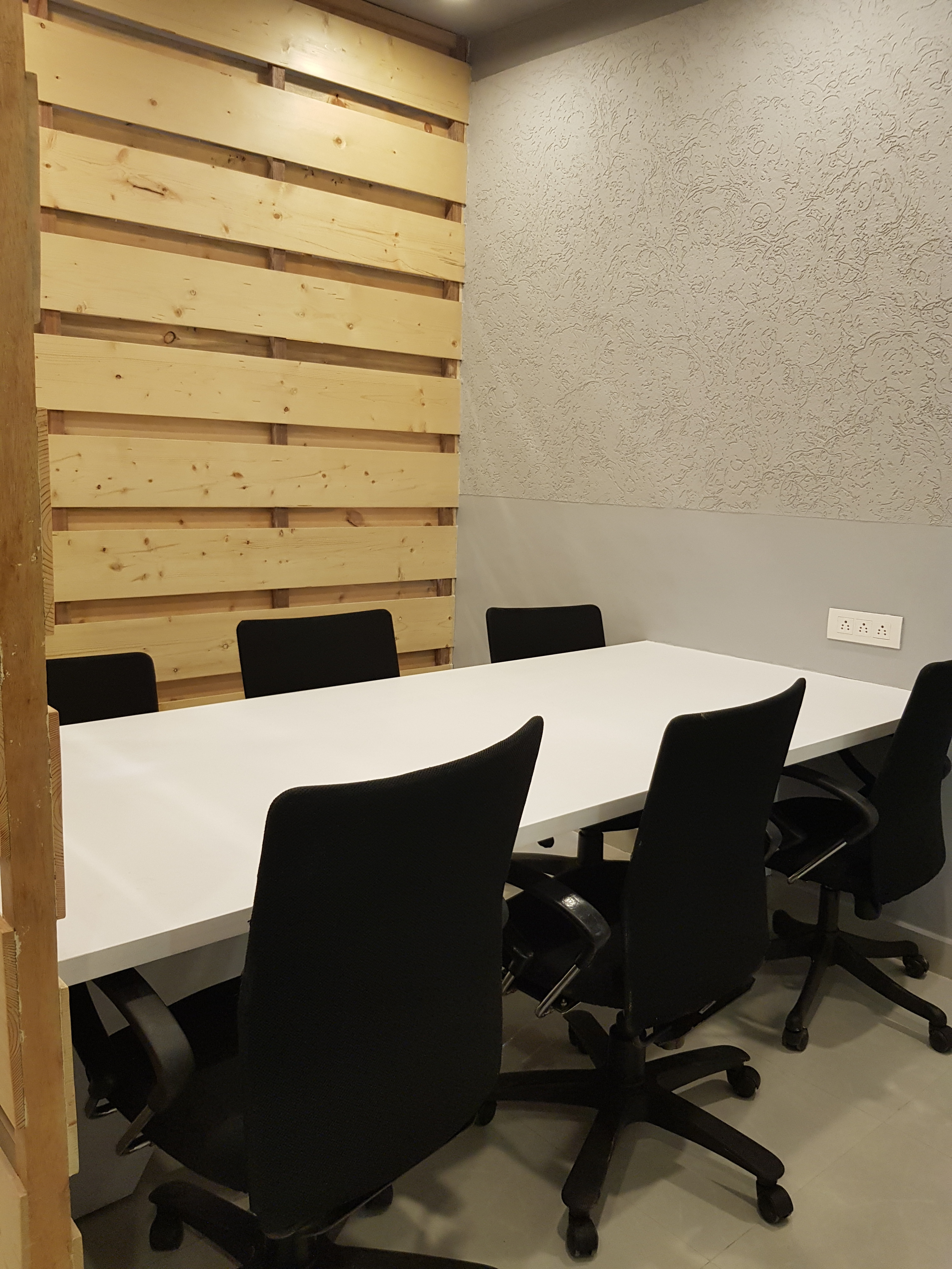 Krastay Coworking space in delhi - 6 Seat Private Cabin