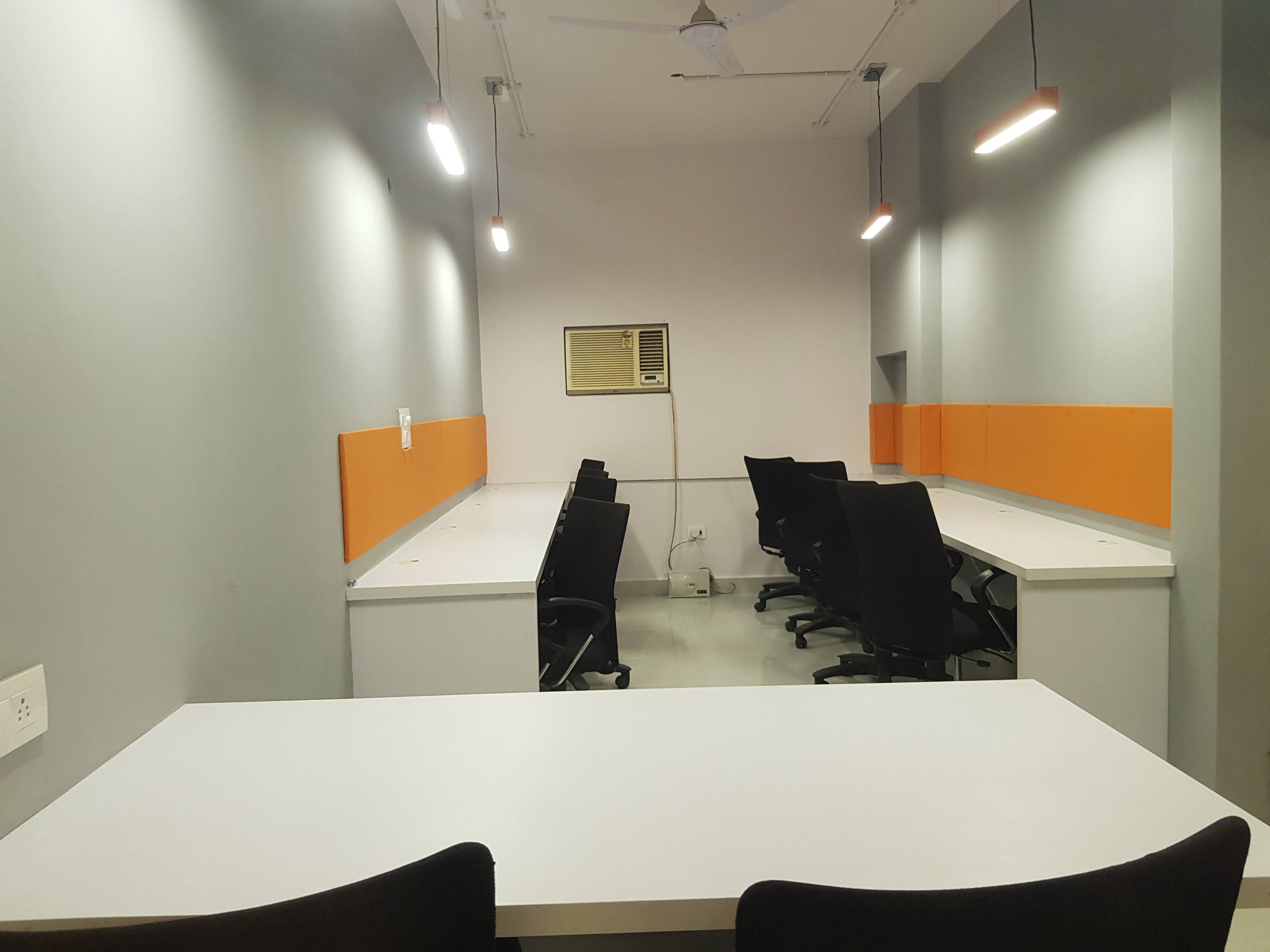 Krastay Coworking space in delhi - 12 Seat Private Cabin Krastay Coworking space in delhi - 12 Seat Private Cabin