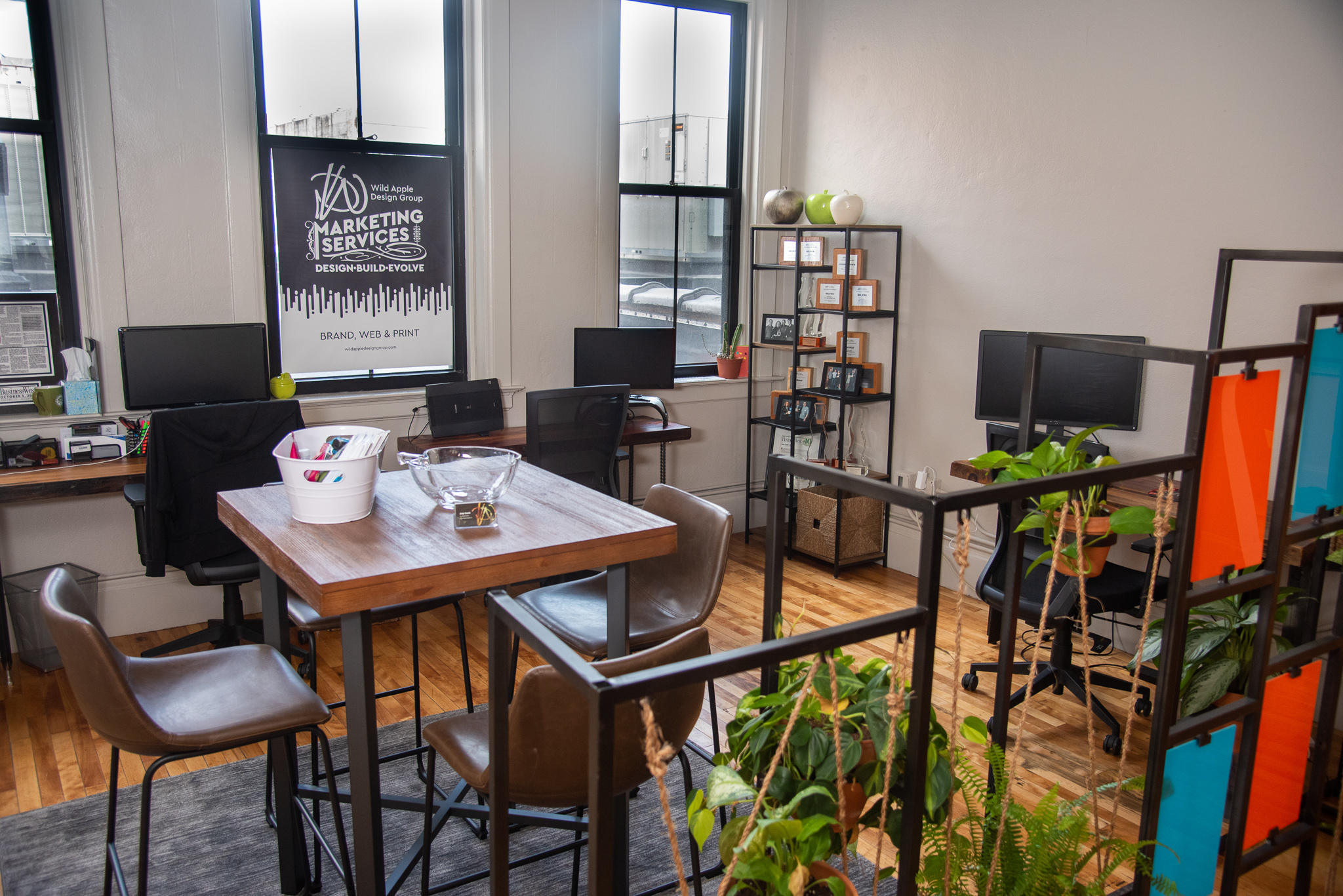 Hot Desk - Unlimited Hot Desk - Unlimited