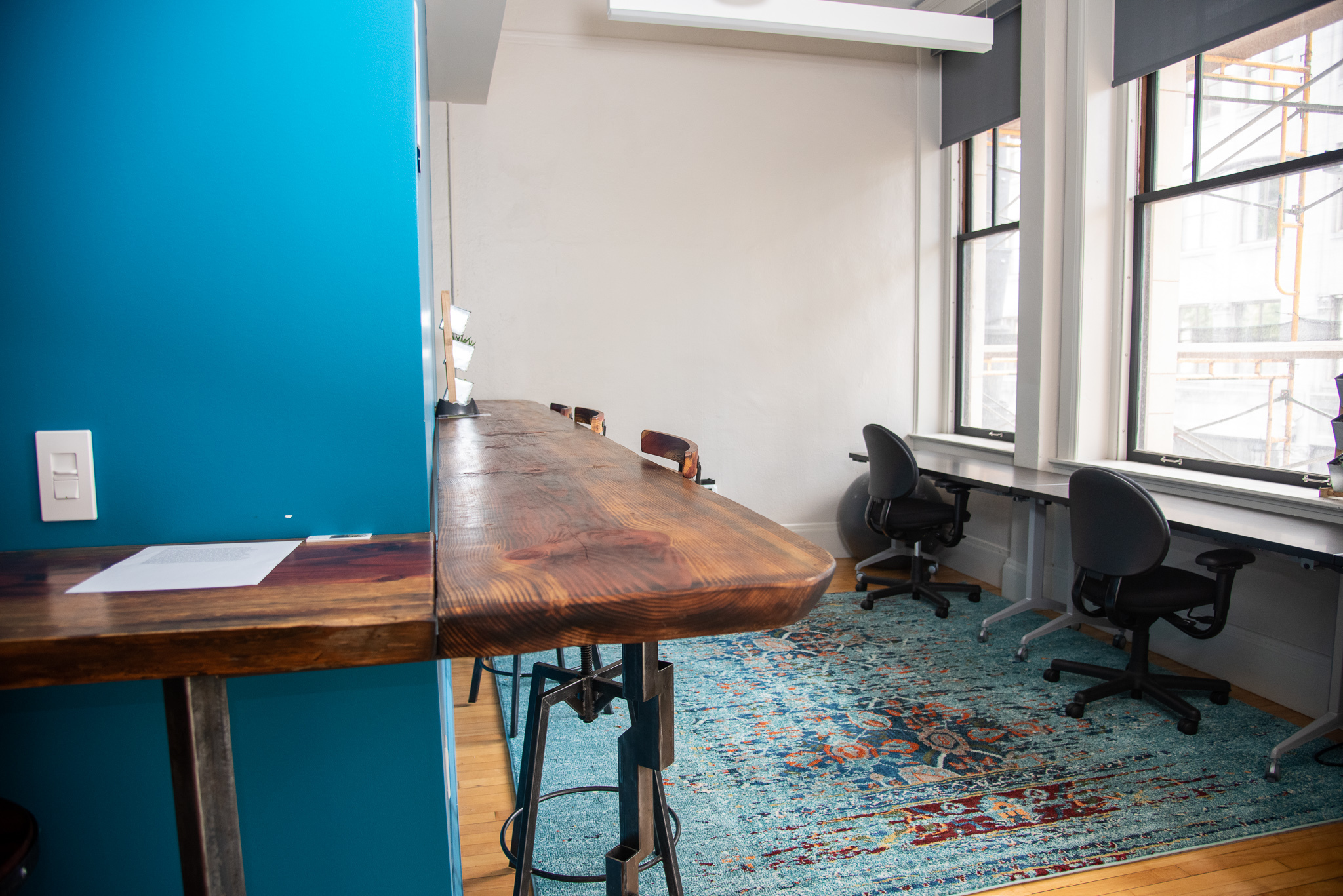Hot Desk - Part Time (10 days) Hot Desk - Part Time (10 days)