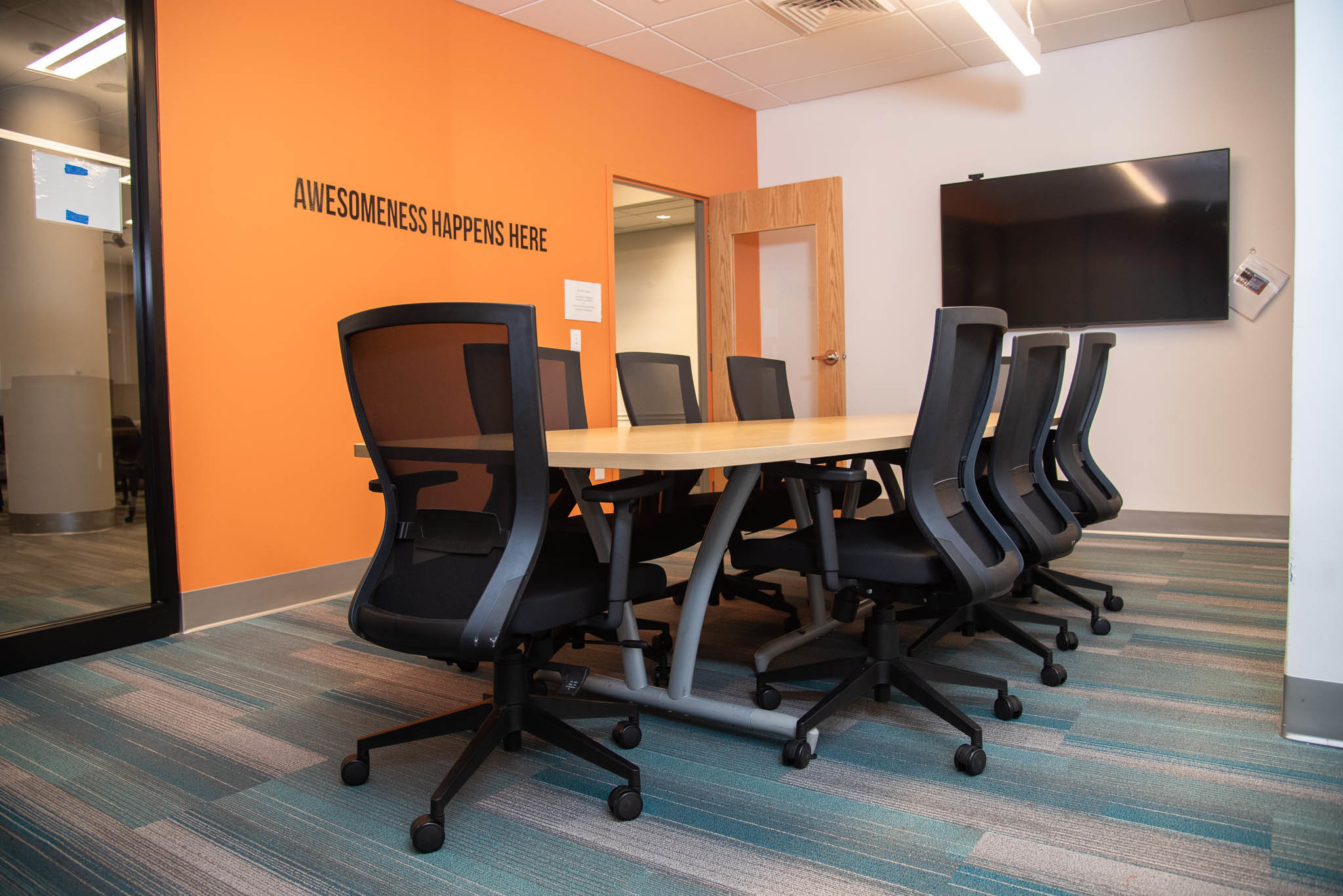 Hot Desk - Punch Pass  (minimum of 5 visits) Hot Desk - Punch Pass  (minimum of 5 visits)