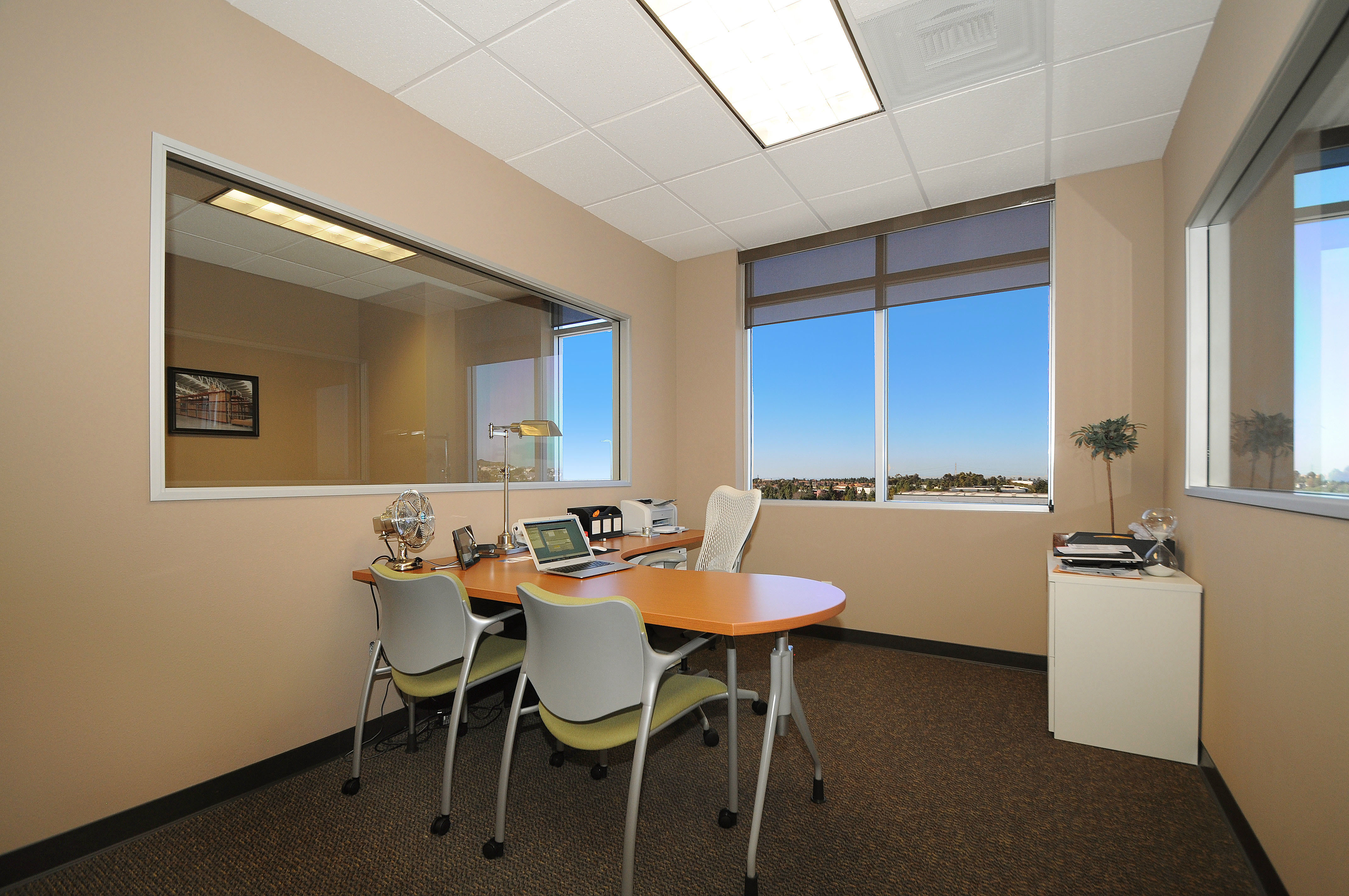 ITC Business Center & Co-working: Private offices 