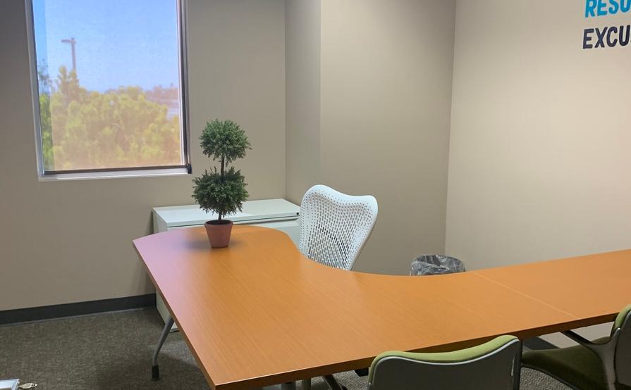 ITC Business Center & Co-working: Private offices  ITC Business Center & Co-working: Private offices