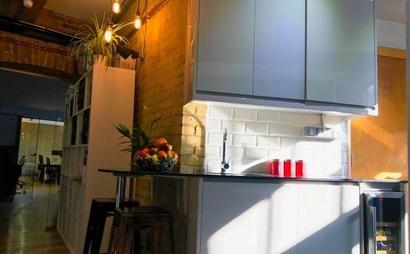 16 desks in private bright office - London Bridge  16 desks in private bright office - London Bridge