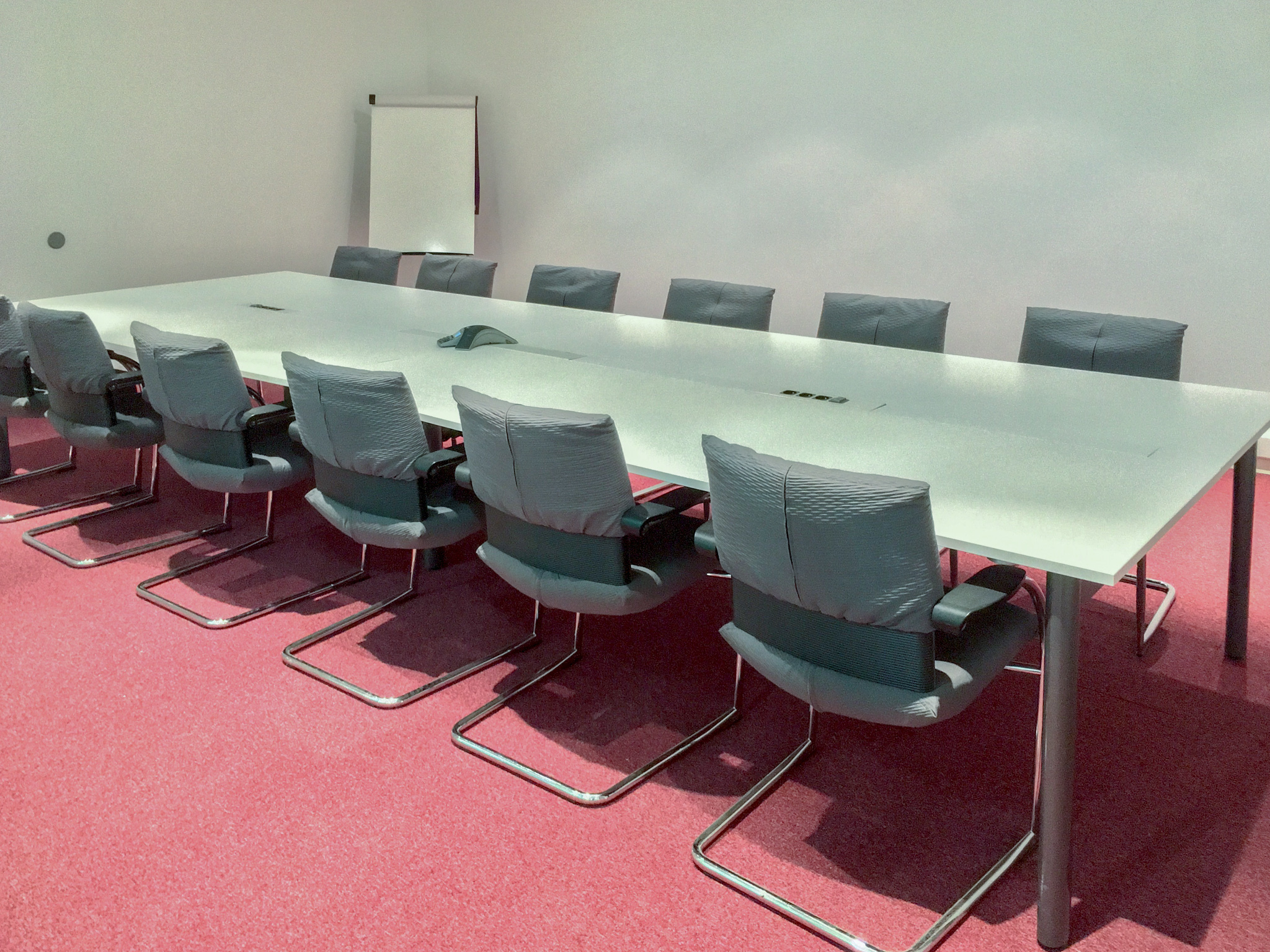 Board Room: Spacious & fully-equipped boardroom Board Room: Spacious & fully-equipped boardroom