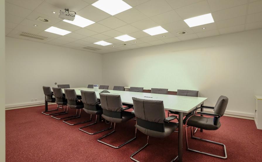 Board Room: Spacious & fully-equipped boardroom 