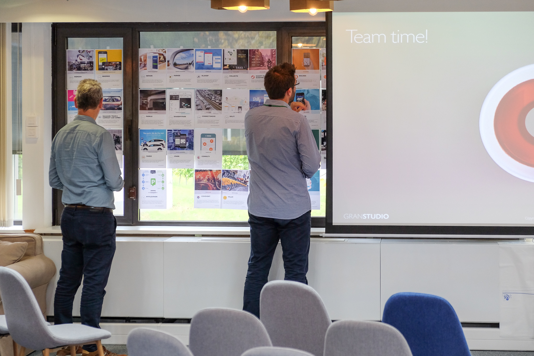 Co-Creation Hall: Creative & modular room design for co-creation meetings Co-Creation Hall: Creative & modular room design for co-creation meetings