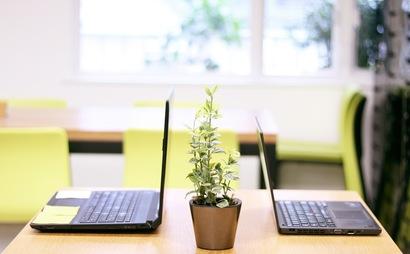 EXCLUSIVE OFFER - HOTDESK PROMOTION! EXCLUSIVE OFFER - HOTDESK PROMOTION!
