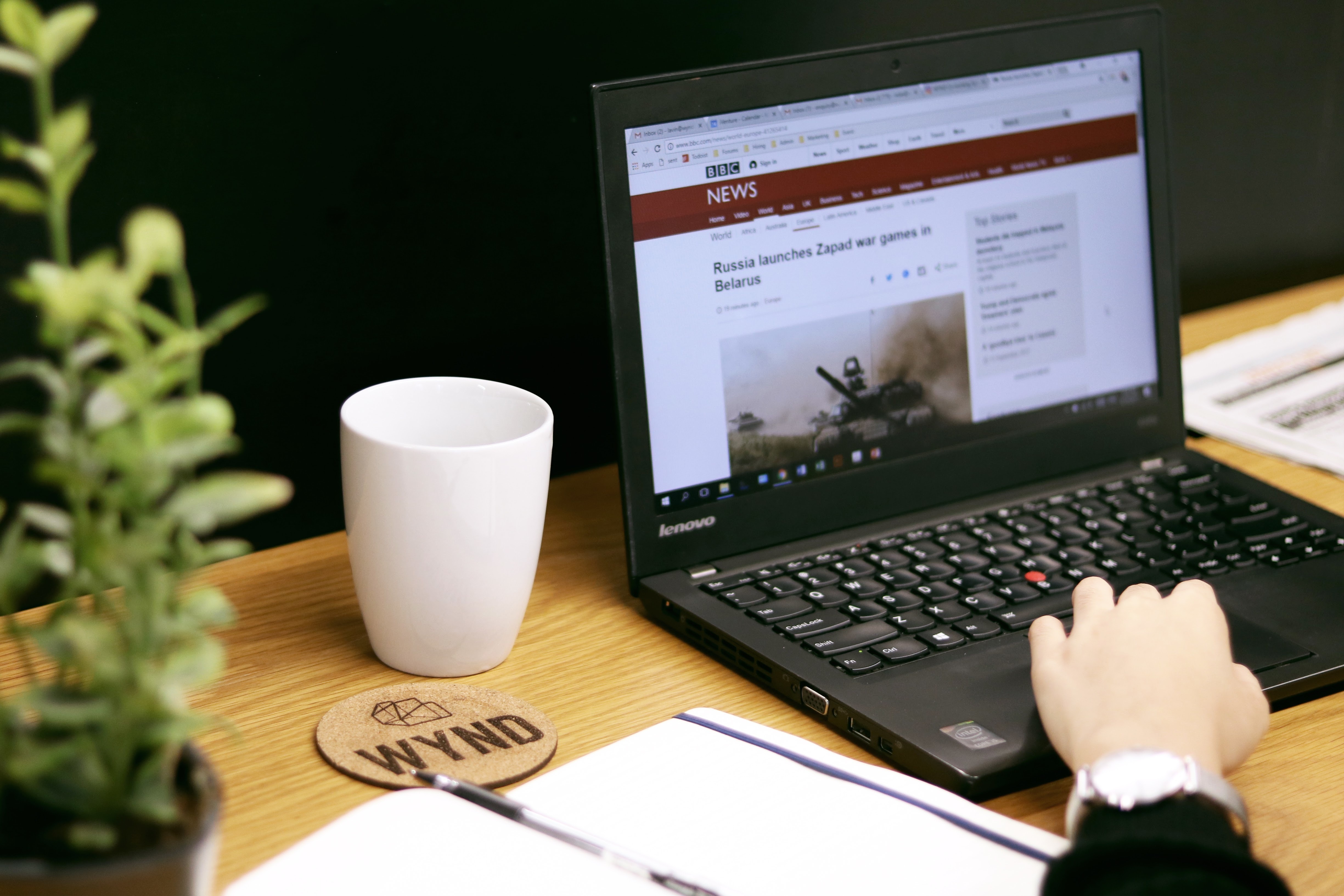 EXCLUSIVE OFFER - HOTDESK PROMOTION! EXCLUSIVE OFFER - HOTDESK PROMOTION!