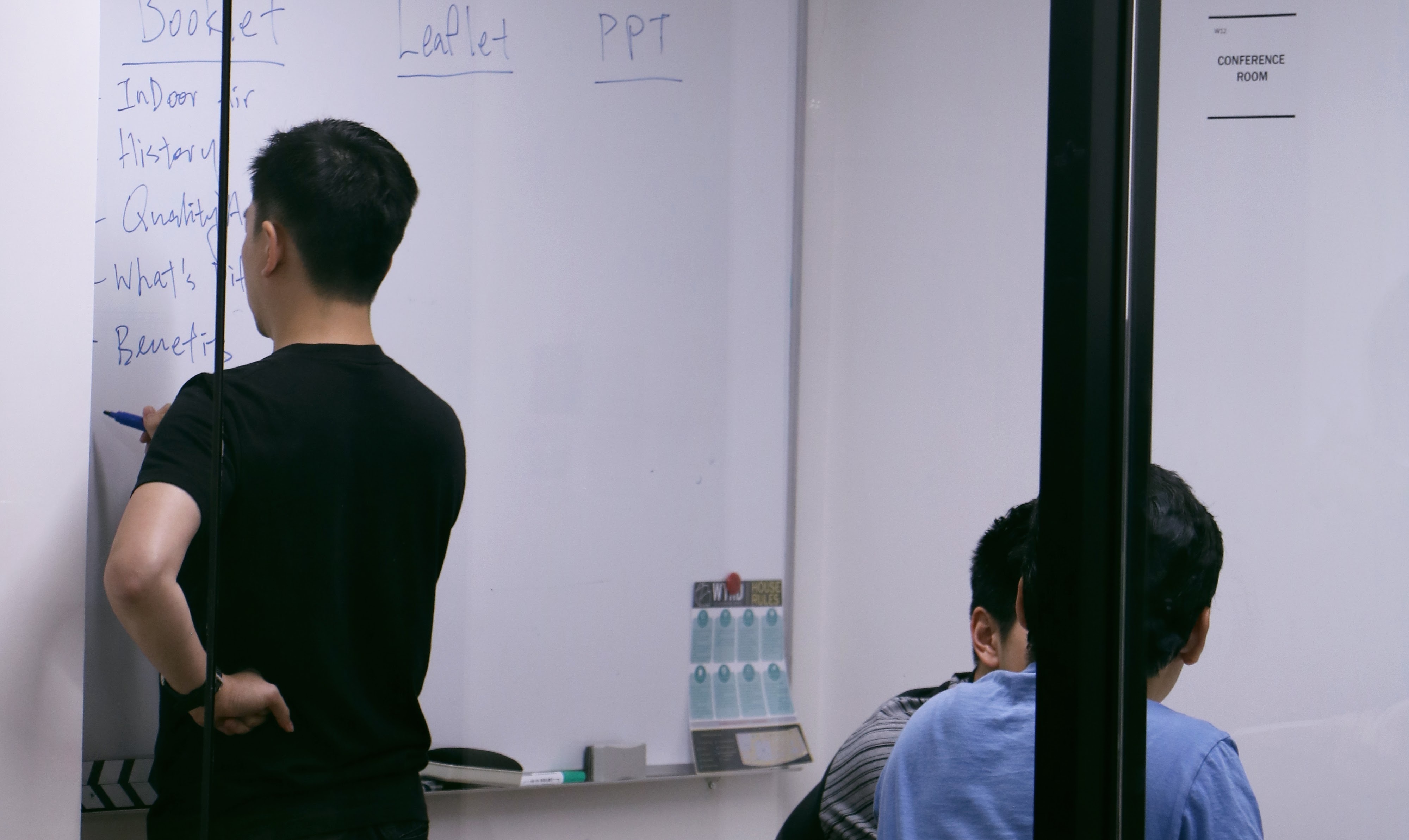 Private Office Room in Central! (1-8 people) Private Office Room in Central! (1-8 people)