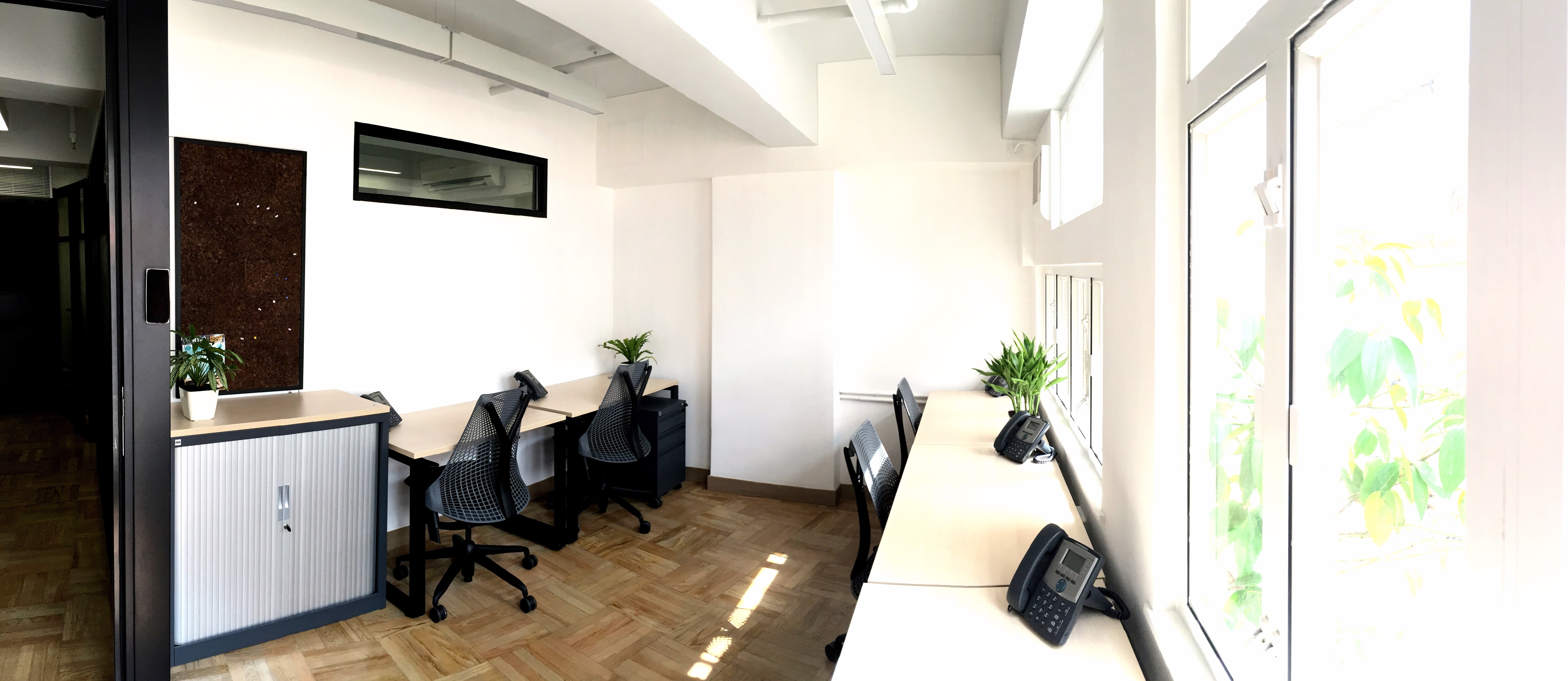 Private Office Room in Central! (1-8 people) Private Office Room in Central! (1-8 people)
