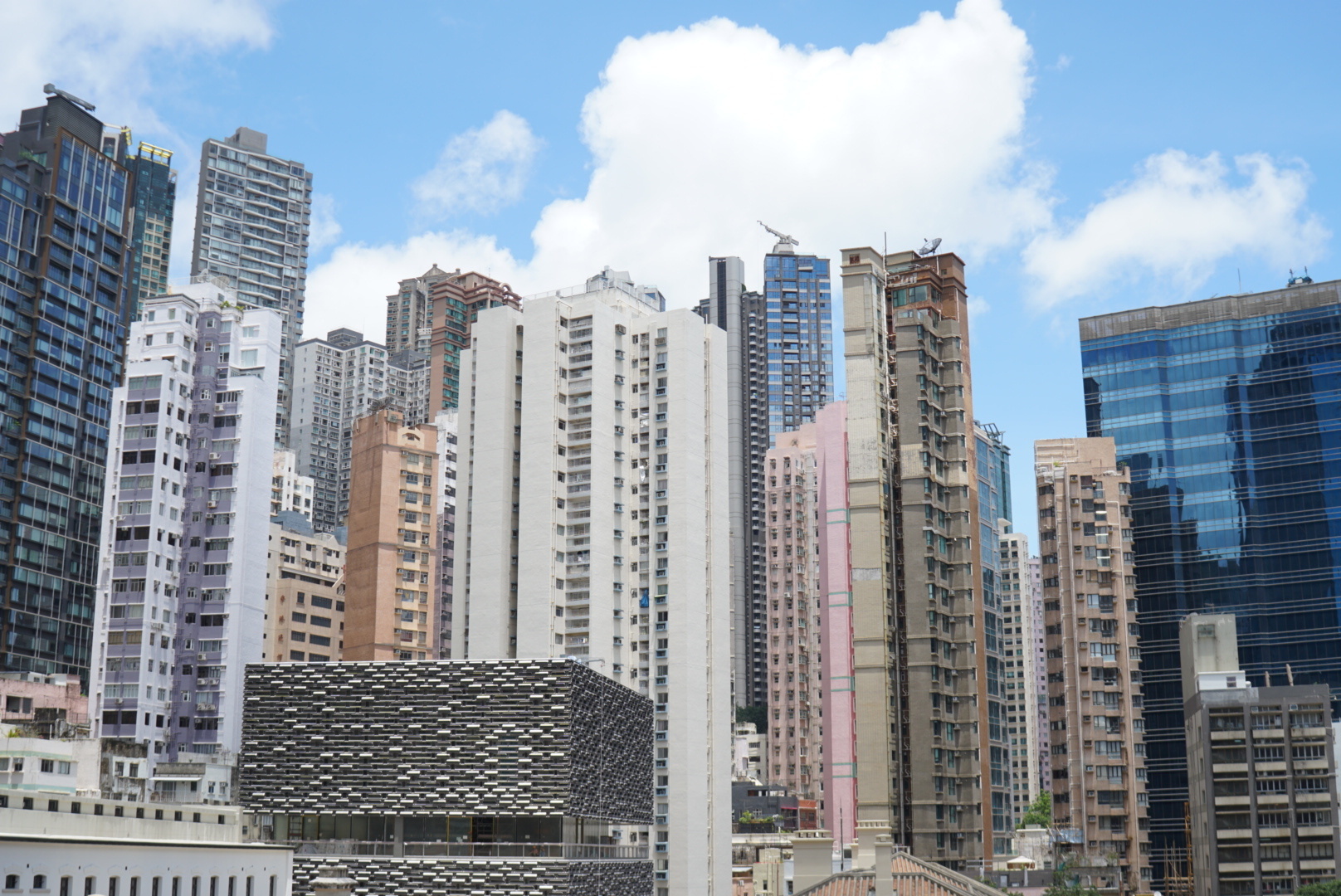 Private Office Room in Central! (1-8 people)