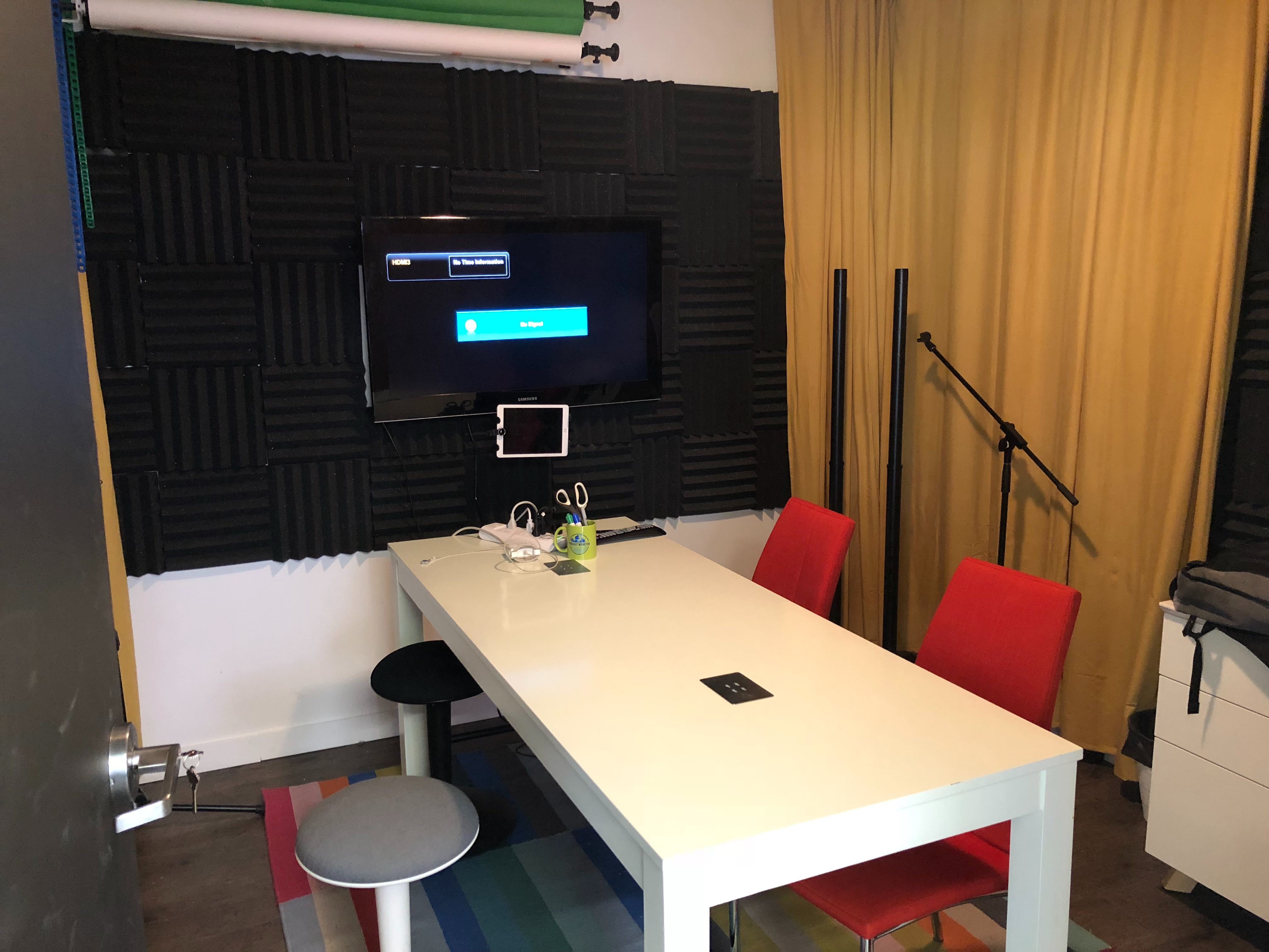 Dedicated Desks - Downtown Toronto Dedicated Desks - Downtown Toronto