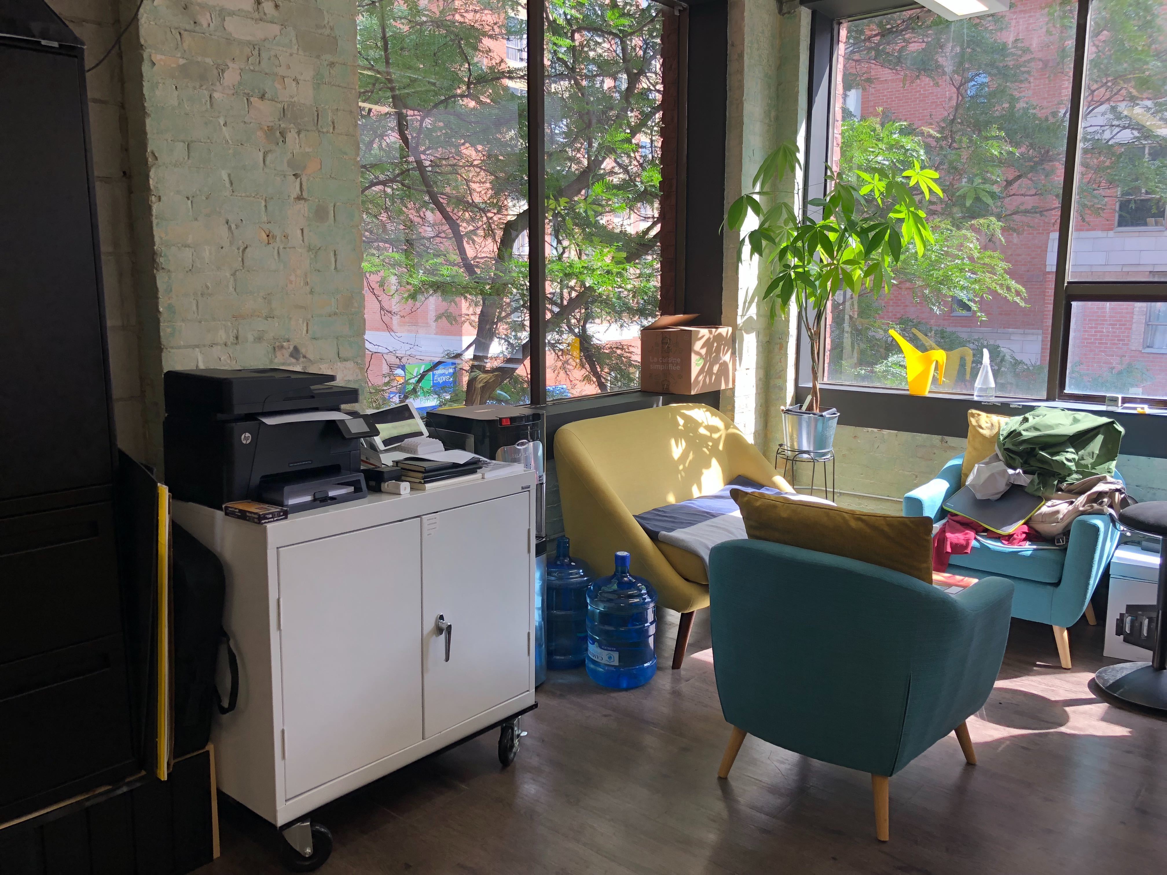 Dedicated Desks - Downtown Toronto Dedicated Desks - Downtown Toronto